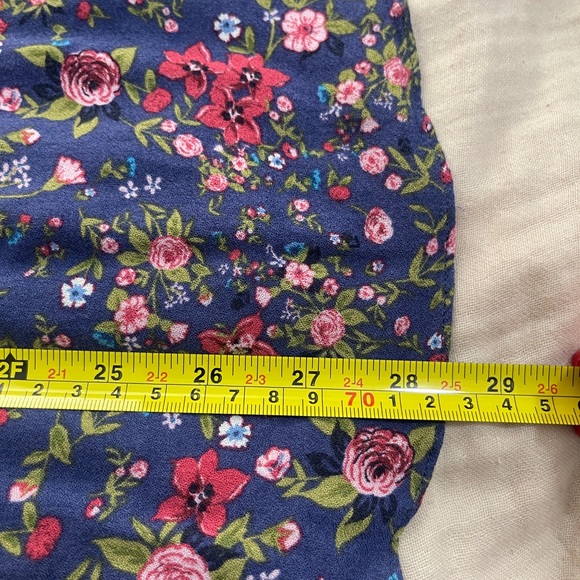 French Grey Womens Dress Size Small Blue Floral Open Back Eyelet Cottage Prairie - Picture 11 of 11